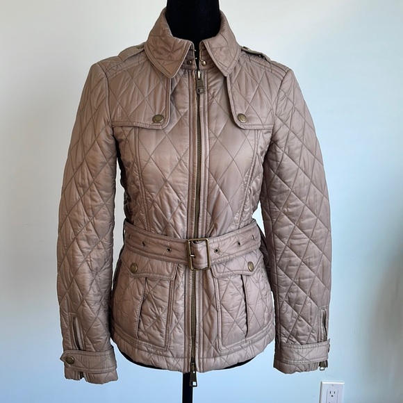 Burberry Quilted Jacket. Size XS - Picture 1 of 10